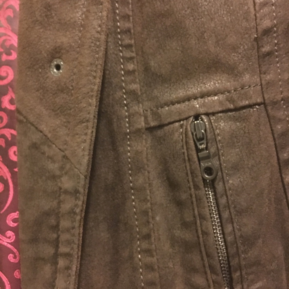 Beautiful fall jacket/blazer by Danier. - Picture 5 of 8
